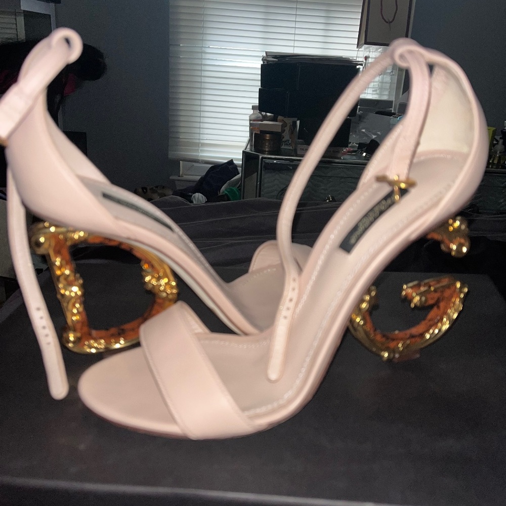 Dolce & Gabbana sandal